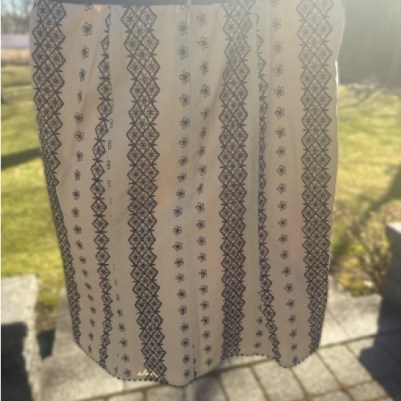 Nanette Lenore VINTAGE skirt.  Size 4 - Picture 3 of 6